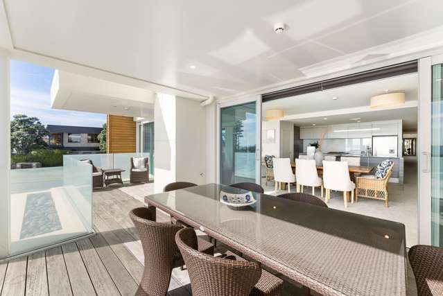 2/154 Marine Parade Mt Maunganui_4