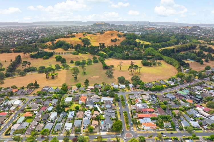 80 Moana Avenue One Tree Hill_6