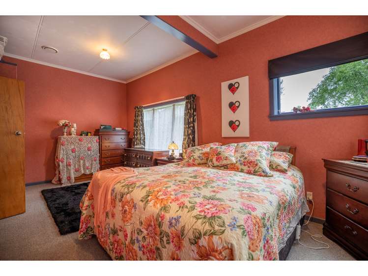 234 Pigeon Valley Road Wakefield_13