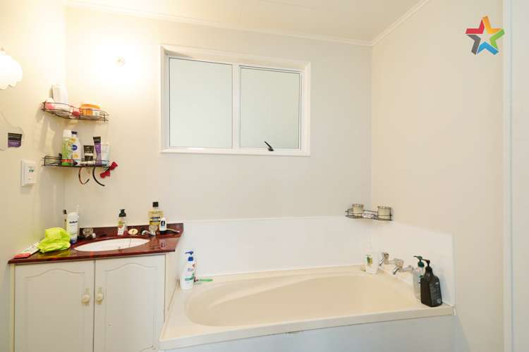 228 Robertson Road Winton Surrounds_8