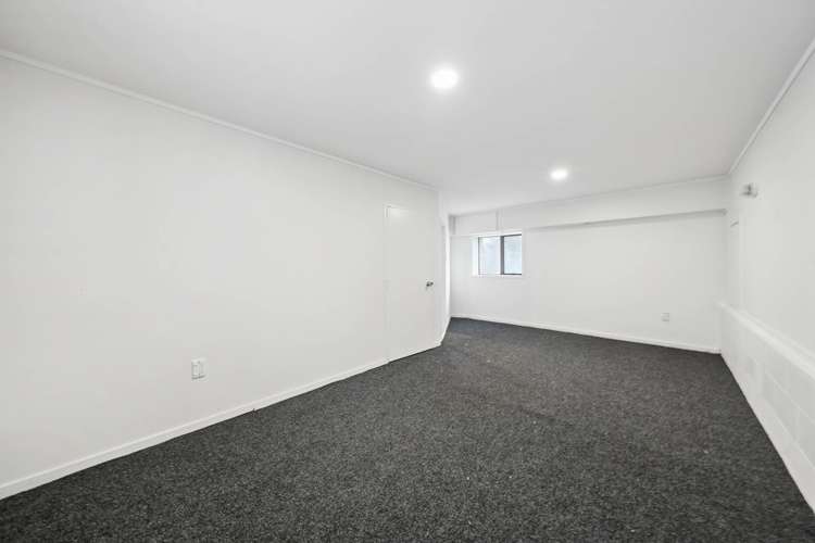 233 Royal Road Royal Heights_20