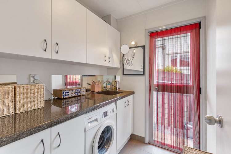 1/141 Mokoia Road Birkenhead_9