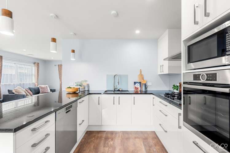 32 Gilruth Road Wallaceville_10