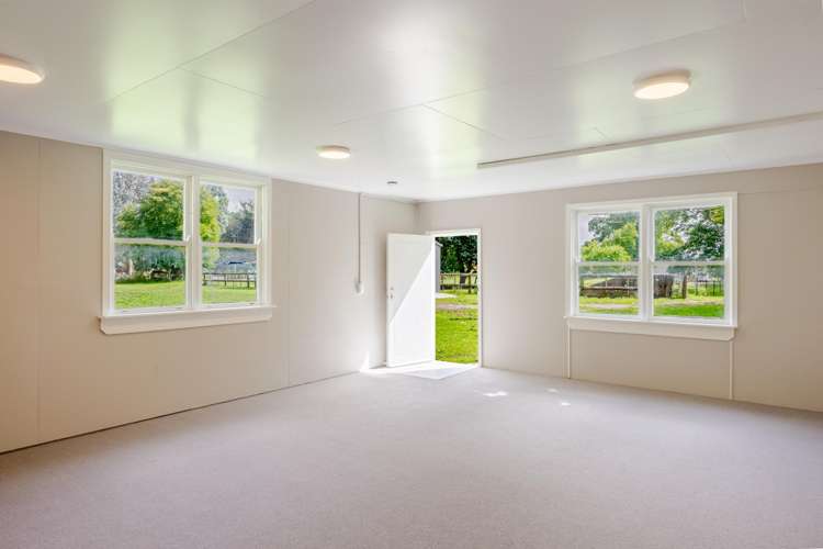 58, 58a 58b White Road Otane_48