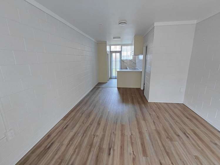 2/38 McRae Road Mount Wellington_15