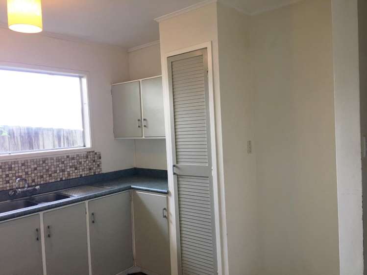 2/69 Spring Street 10051_7