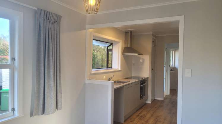 135 Otonga Road Springfield_5