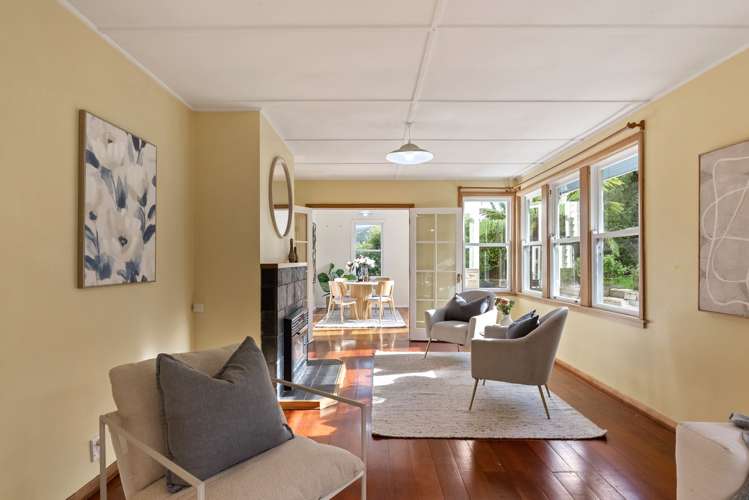 39 Victory Avenue Karori_11