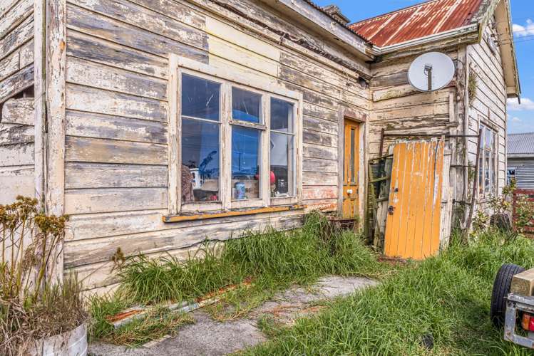 5780 5778 South Road Warea_7