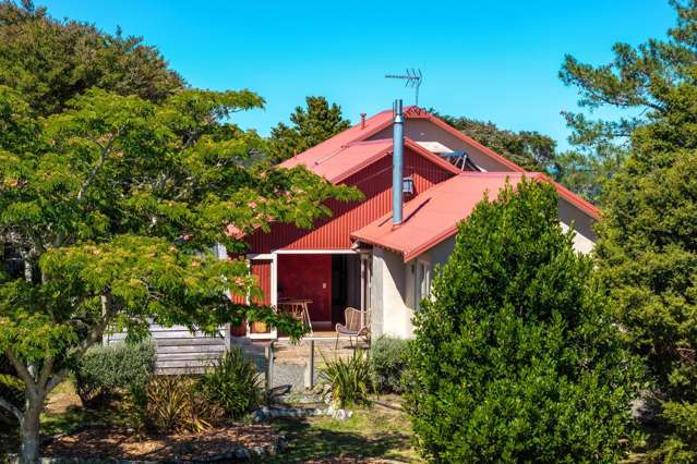 161 Orapiu Road Waiheke Island_4