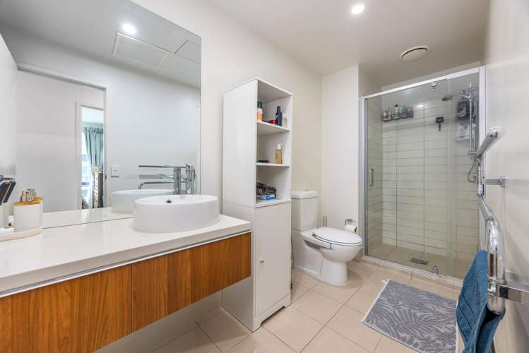 319/6 Dockside Lane Auckland Central_10