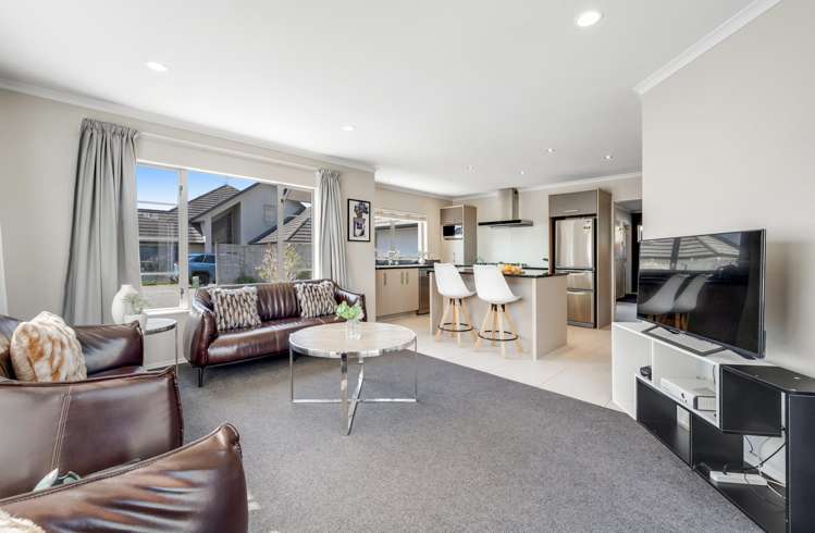 8 Deerfield Place Flat Bush_8