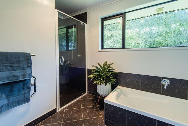 75 Tudehope Road Matarau_20