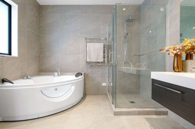 17 Aileron Rise Dairy Flat_34