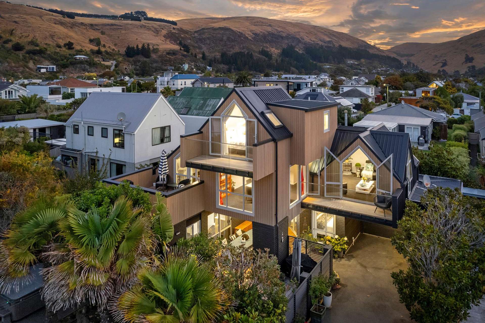 102A Esplanade Sumner_0