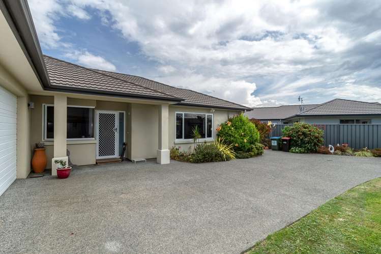 10 Somes Place Poraiti_18