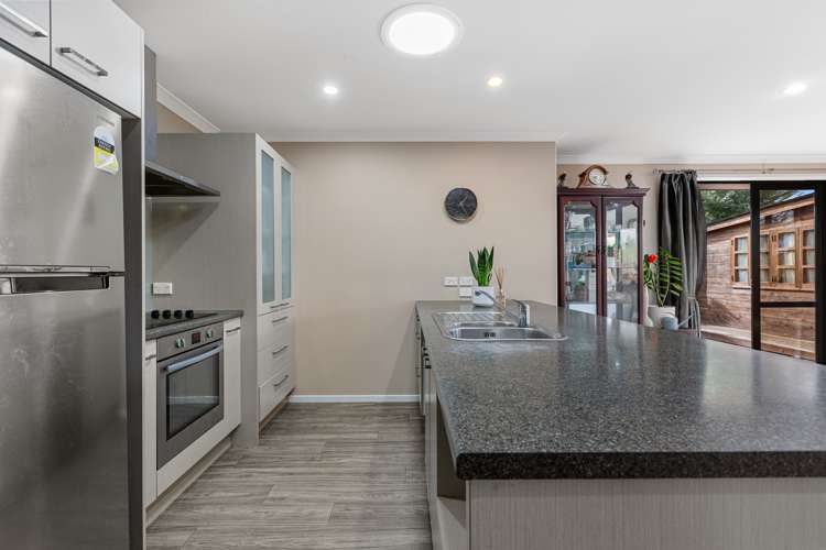 5 Oakwood Way Papamoa Beach_4