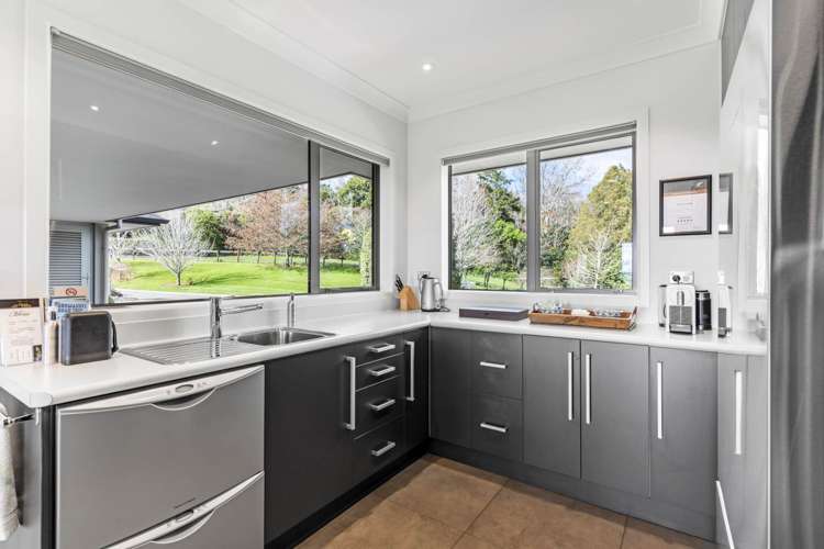 49 Harry Dreadon Road Opaheke_24