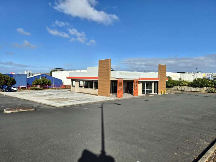 523 Ellerslie Panmure Highway Mt Wellington_10