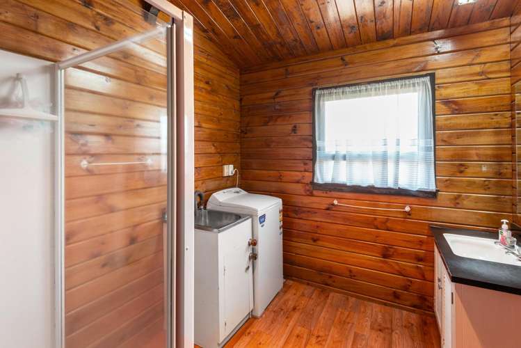 34 Black Peak Road Omarama_10