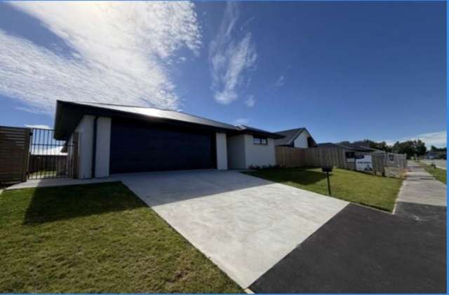 12 Vercoe street Elgin_4
