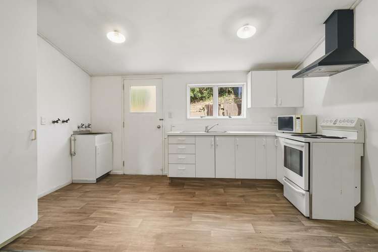 145 Carroll Street Dunedin Central_3