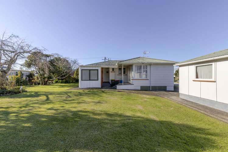 47 Strange Street Waitara_23