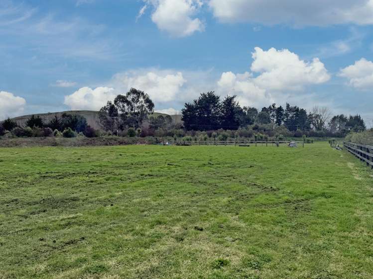 1 Stock Road Otane_8