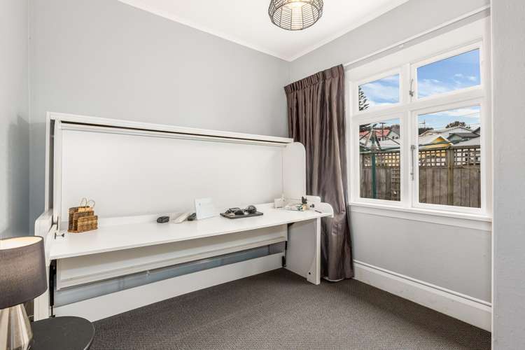 191 Coutts Street Rongotai_15