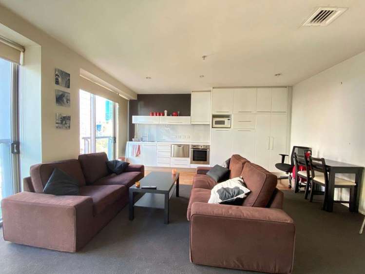 501/2 Beach Road Auckland Central_2