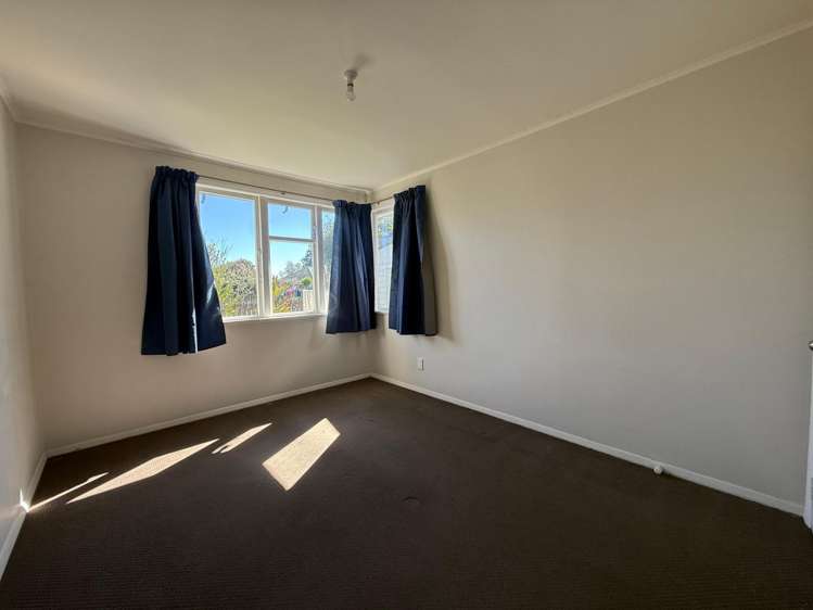  14 Raleigh Place Ōtara_5