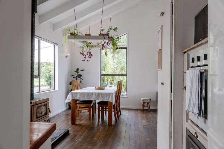 158 Golf Links Road Kaiata_9