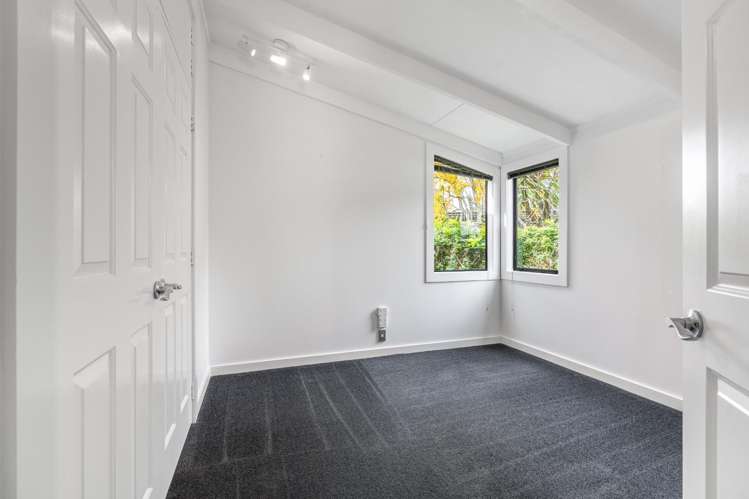 99A Old Mill Road 1685_8