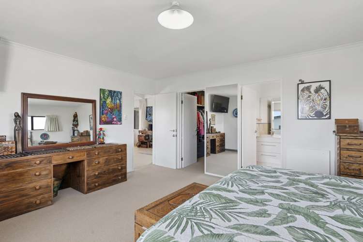 9 Gillies Avenue Central_12