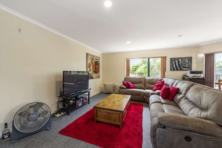 10 Karia Grove Papamoa_7