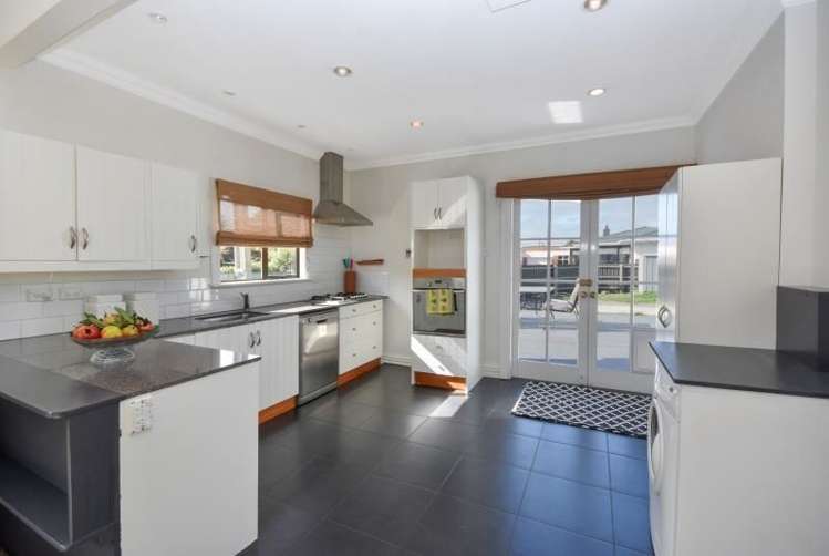 149 Macandrew Road South Dunedin_1