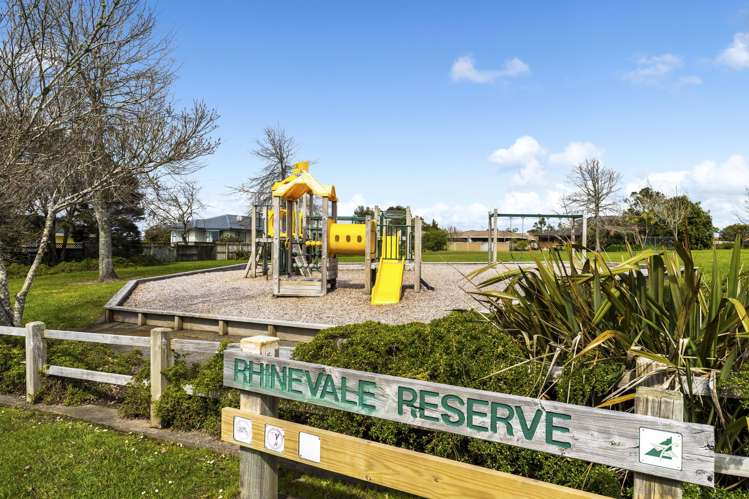 14 Rhinevale Close Henderson_13