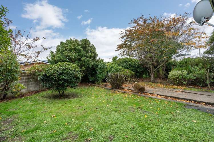 239 Highcliff Road Shiel Hill_32