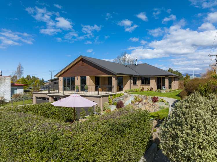 76 Inkerman Street Renwick_24