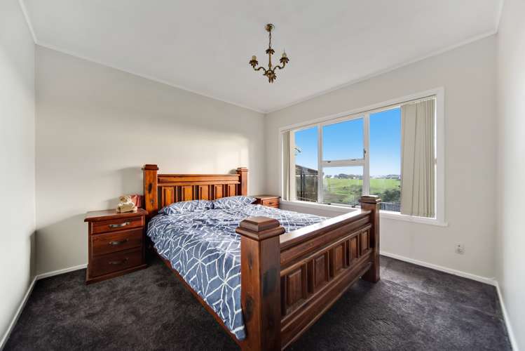 15 Prangley Avenue Mangere_16