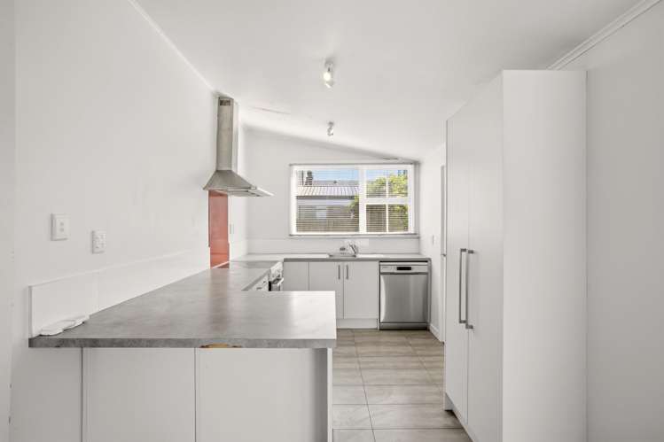 41 MacKenzie Avenue_2