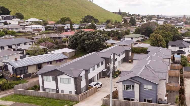 169C Wallace Road Mangere Bridge_5