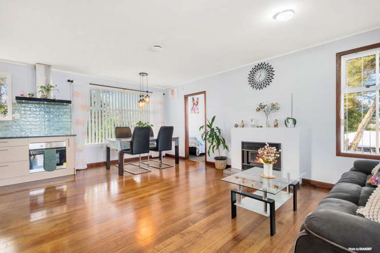1/6 Patons Road Howick_12