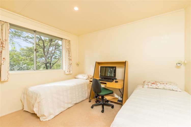 42 Tui Glen Road Birkenhead_12