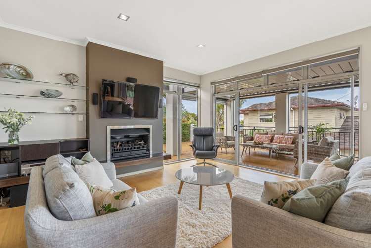 23 Caversham Drive Torbay_10