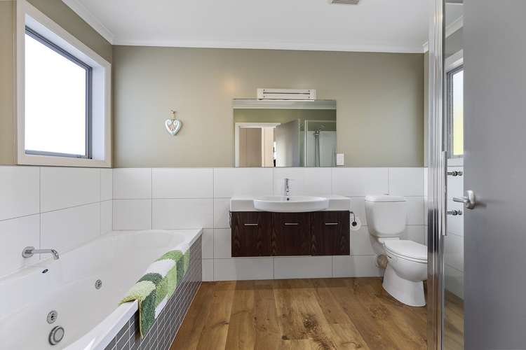 39 Navigation Drive Whitby_10