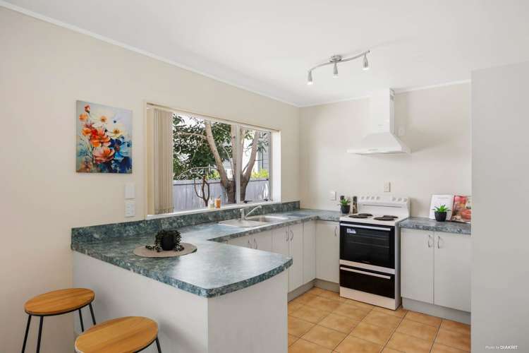 114 Crawford Avenue Mangere Bridge_3