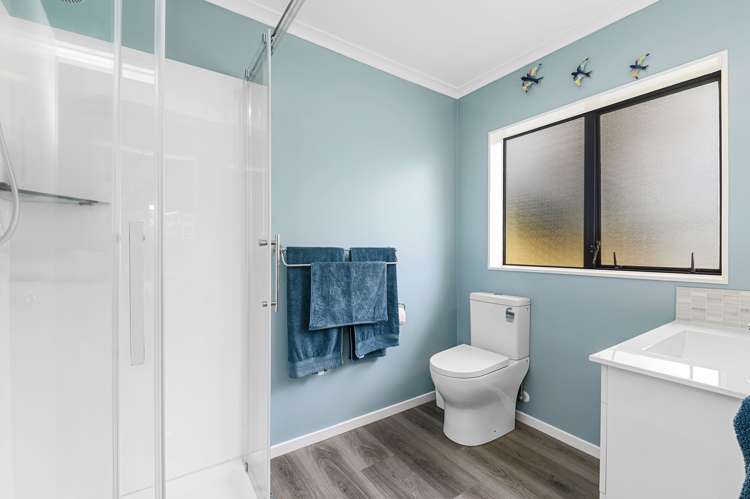 75 Basley Road Owhata_12