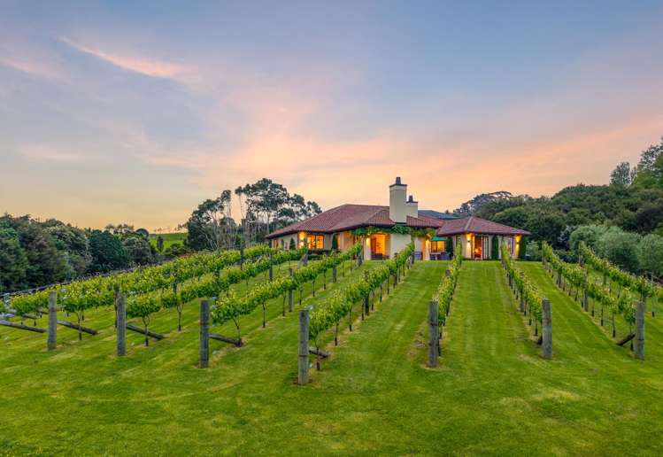 61A Whitford Park Road Whitford_21