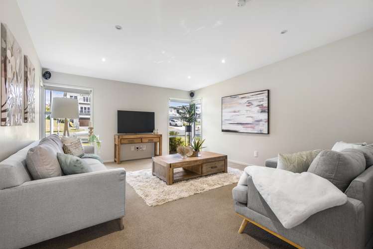 9 Columbia Crescent Beachlands_15